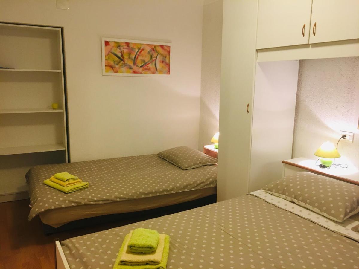 Apartment Filipas Cres Luaran gambar