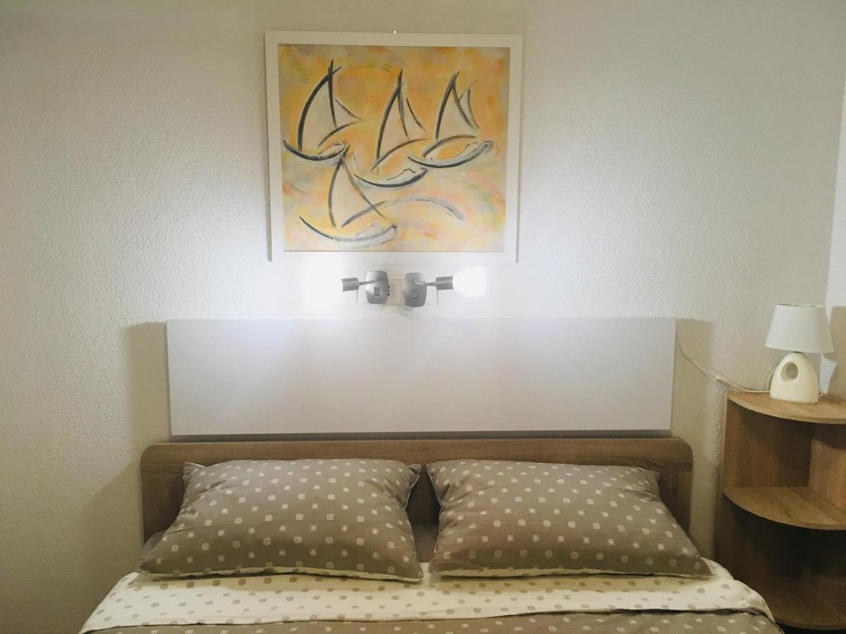 Apartment Filipas Cres Luaran gambar