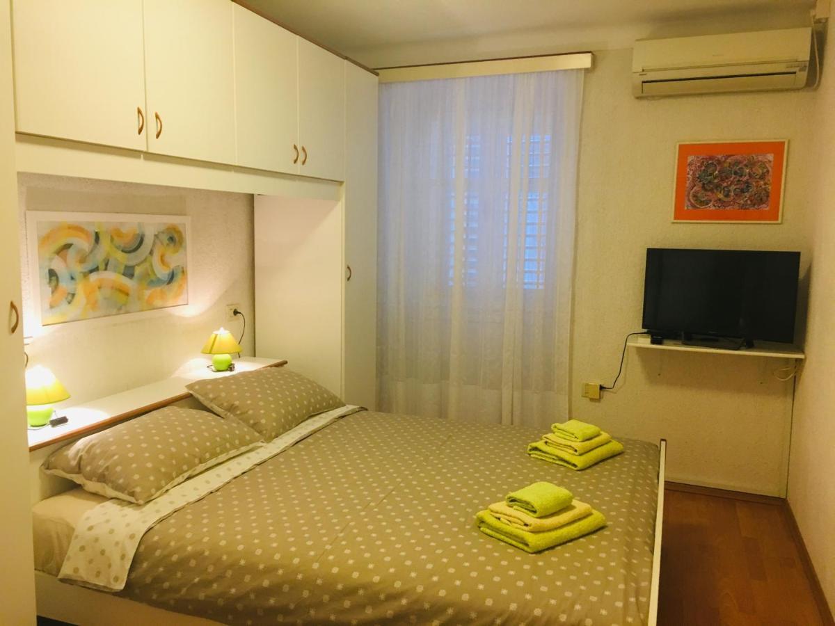 Apartment Filipas Cres Luaran gambar