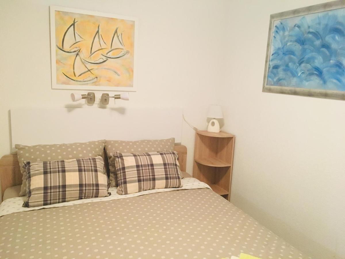 Apartment Filipas Cres Luaran gambar