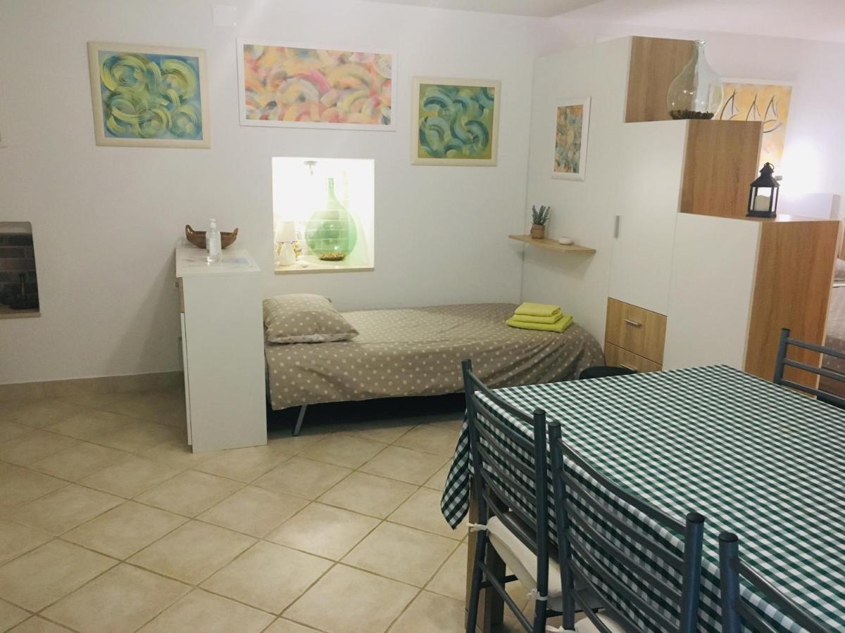 Apartment Filipas Cres Luaran gambar