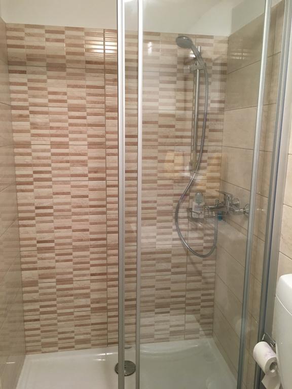 Apartment Filipas Cres Luaran gambar